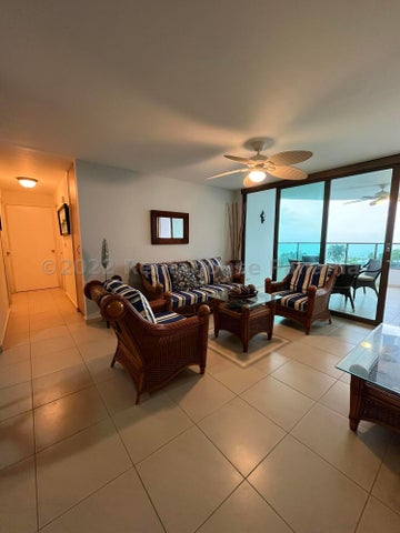 Apartment for Rent in Cocle - Apartamento en Playa Blanca